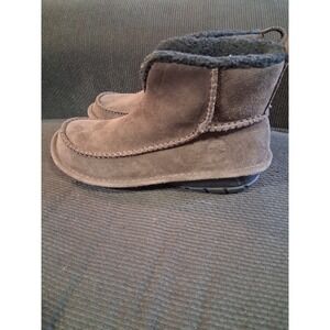 Crocs 11125 Crocassin Boot Brown Suede Faux Fur Men's Sz 9 Women's Sz 11